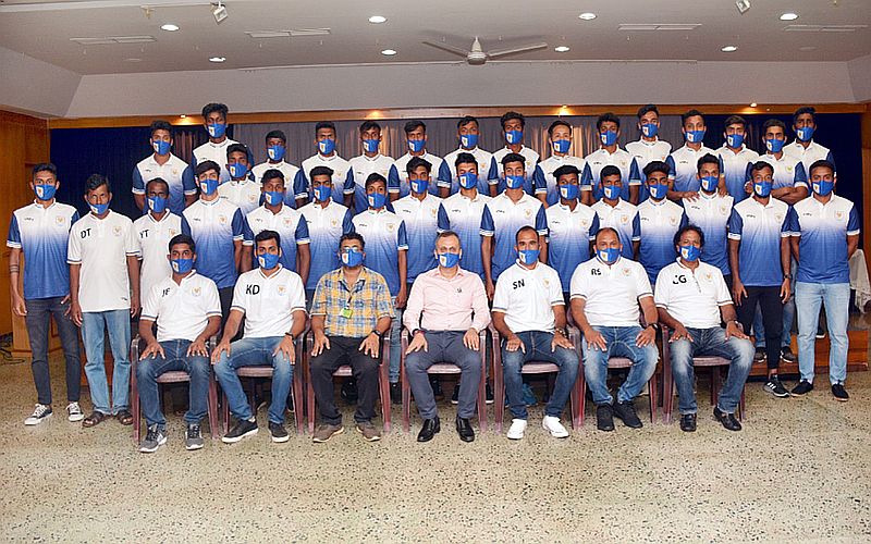 The Dempo Sports Club - Senior Team with Club President, Mr. Shrinivas Dempo